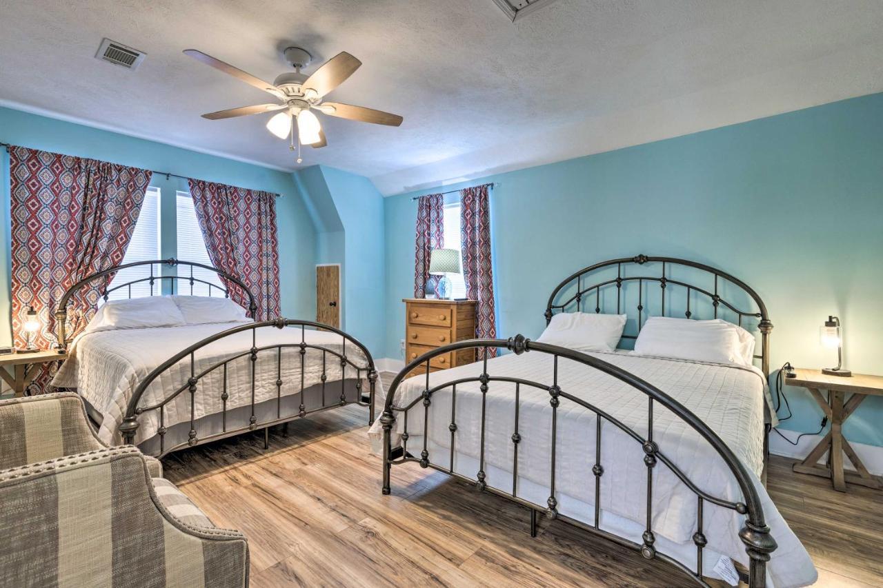 Beachside Getaway - Walk To Gulf, Pier And Casino! Villa Gulfport Exteriör bild