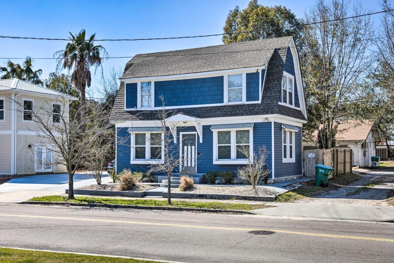 Beachside Getaway - Walk To Gulf, Pier And Casino! Villa Gulfport Exteriör bild